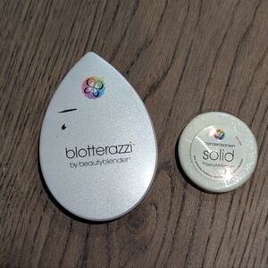 Beautyblender Blotterazzi and Solid Cleanser Set